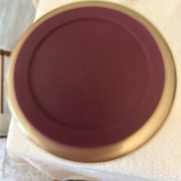 New Vera Bradley Gold and White and Gold Floral Large Tumbler - Picture 6 of 11